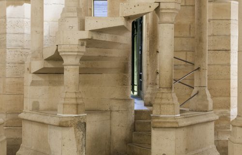 Conciergerie, Centre des monuments nationaux, escalier des cuisines de la salle des Gens d'armes